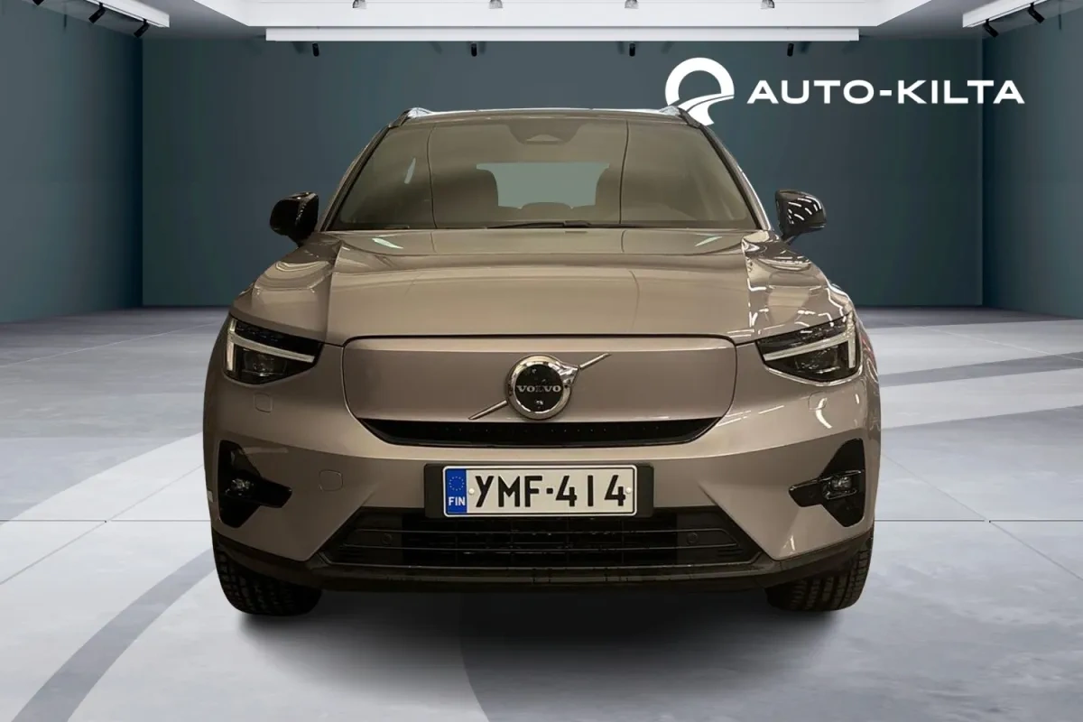 Volvo EX40