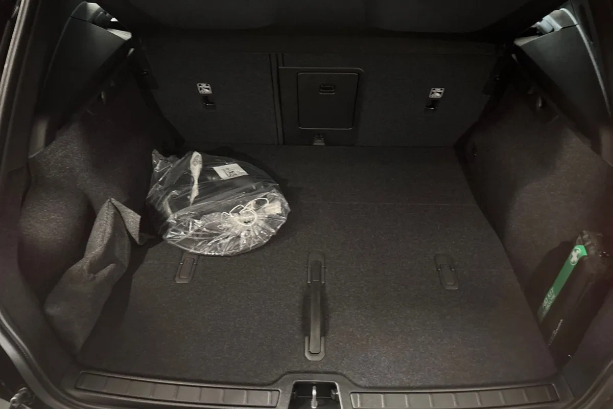 Volvo EX40