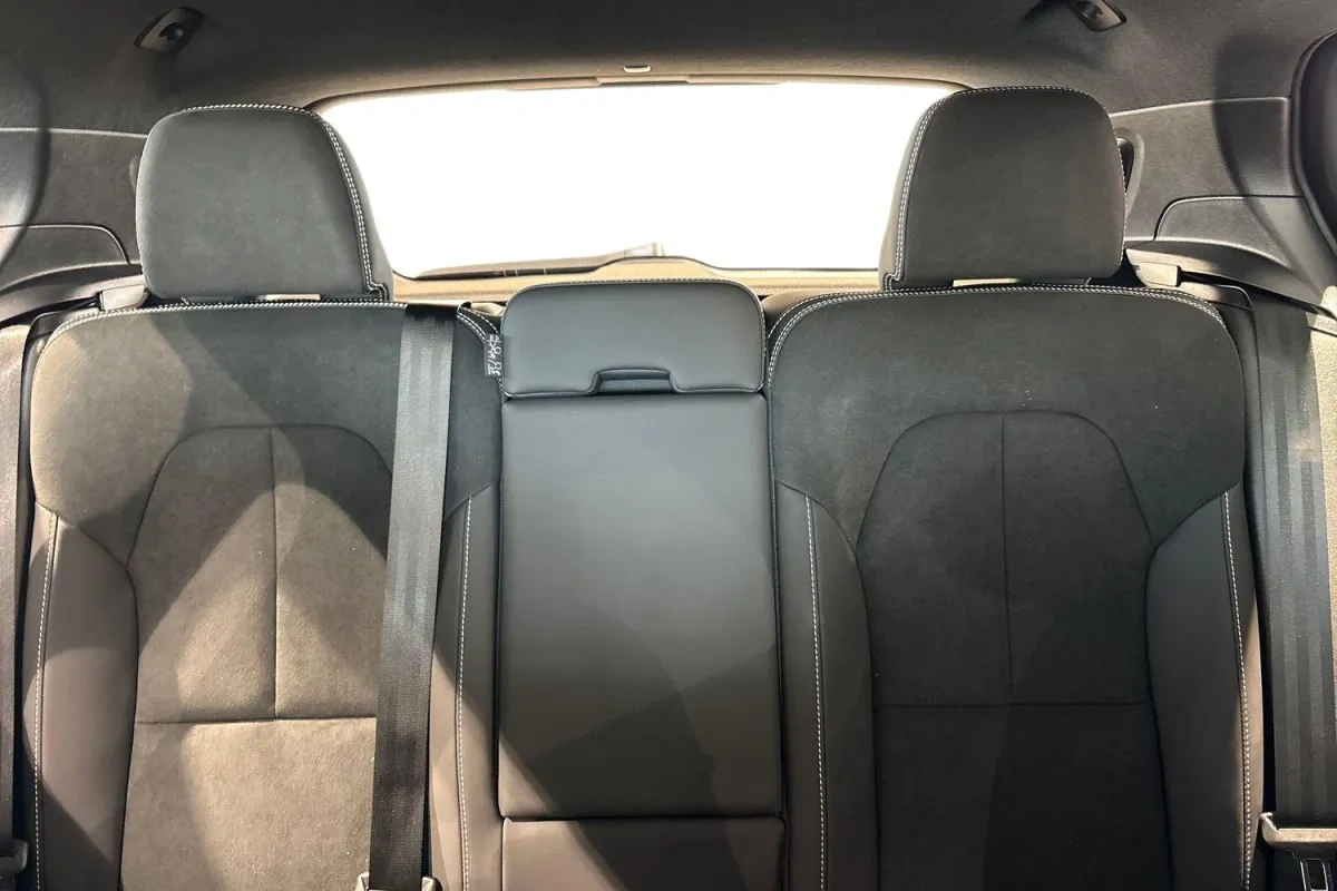 Volvo EX40
