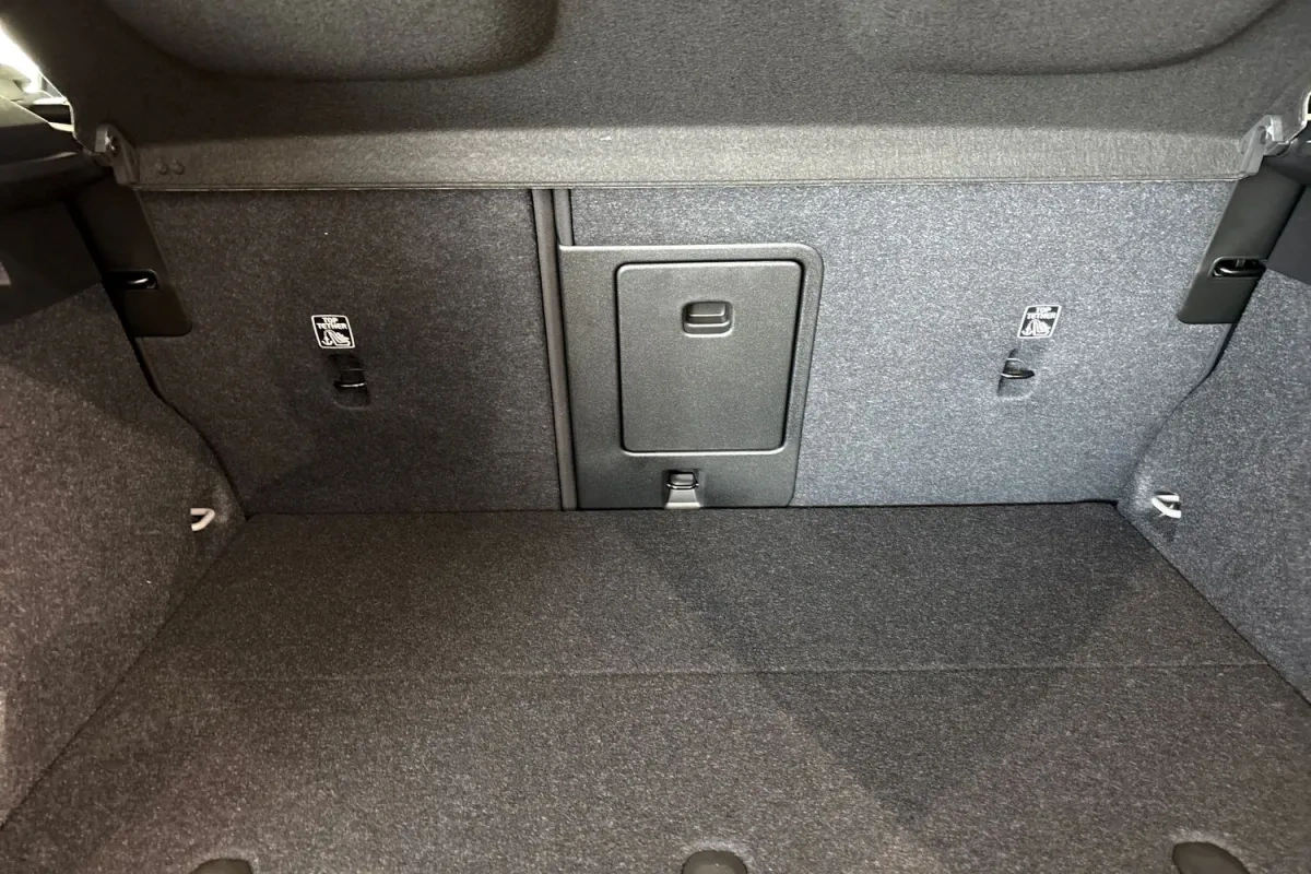 Volvo EX40