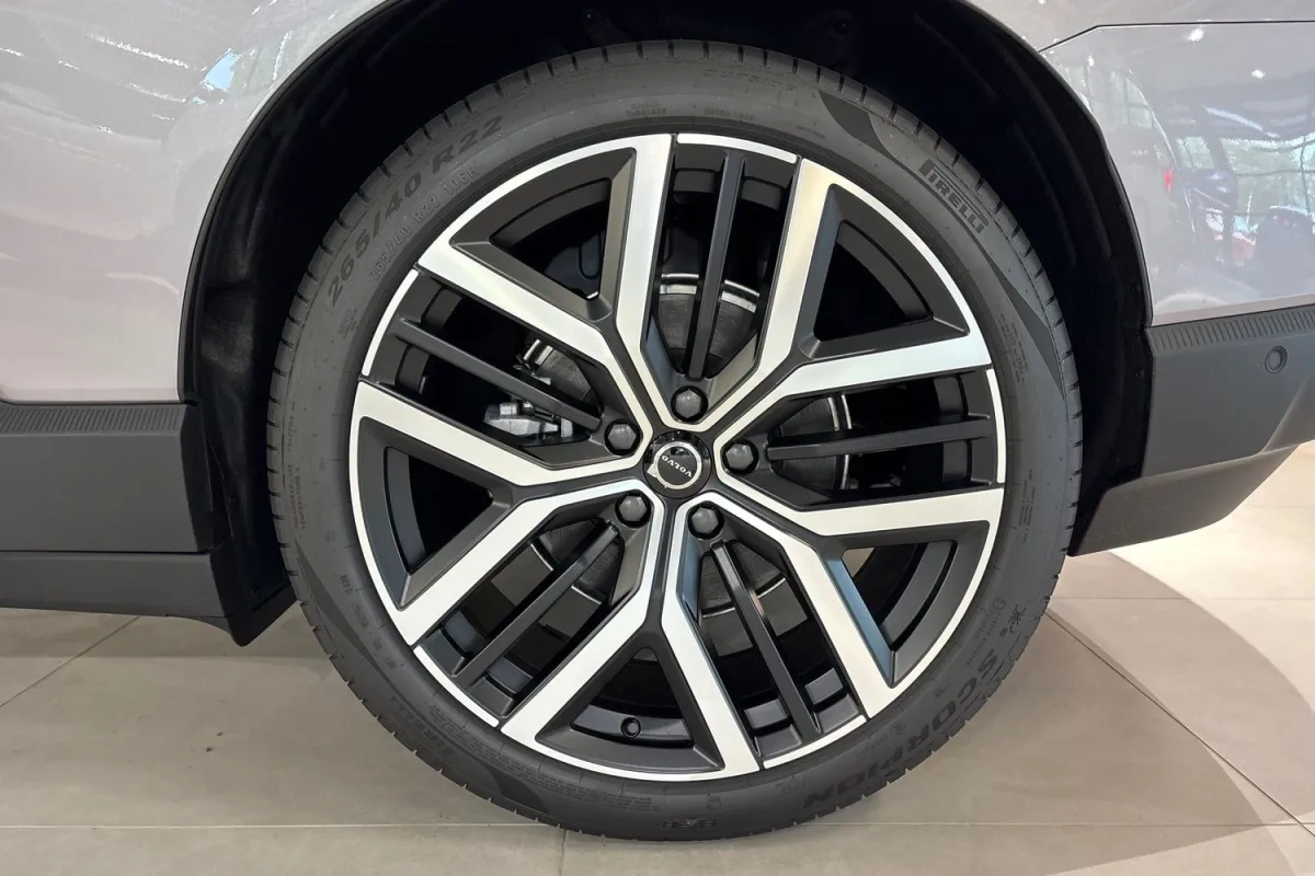 Volvo EX60