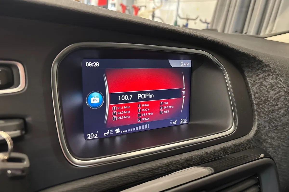 Volvo V40