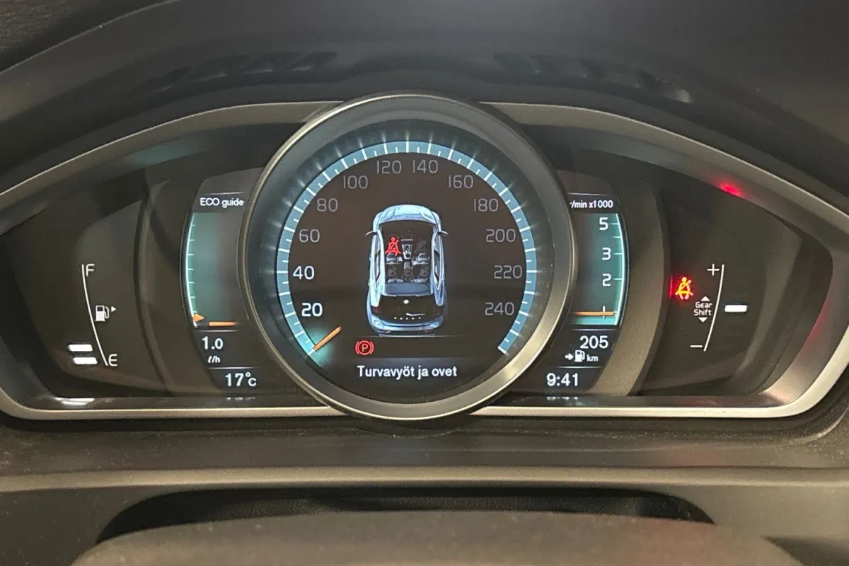 Volvo V40