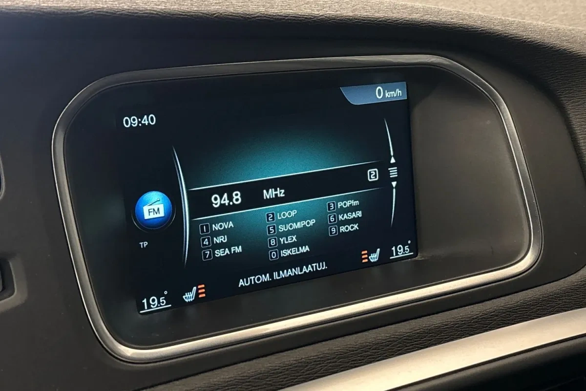 Volvo V40