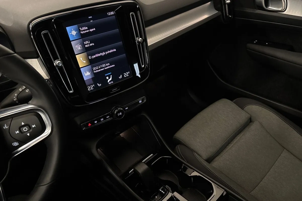 Volvo XC40