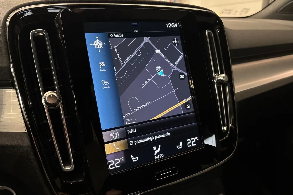 Volvo XC40