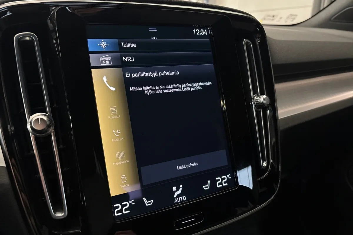 Volvo XC40