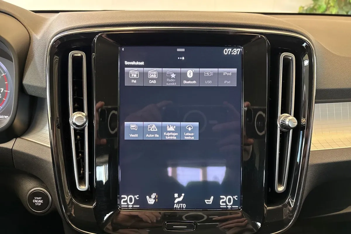 Volvo XC40