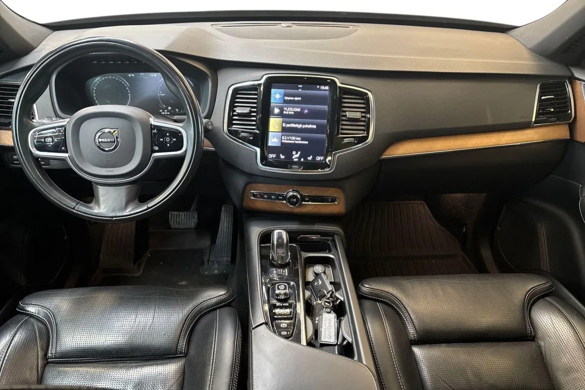Volvo XC90