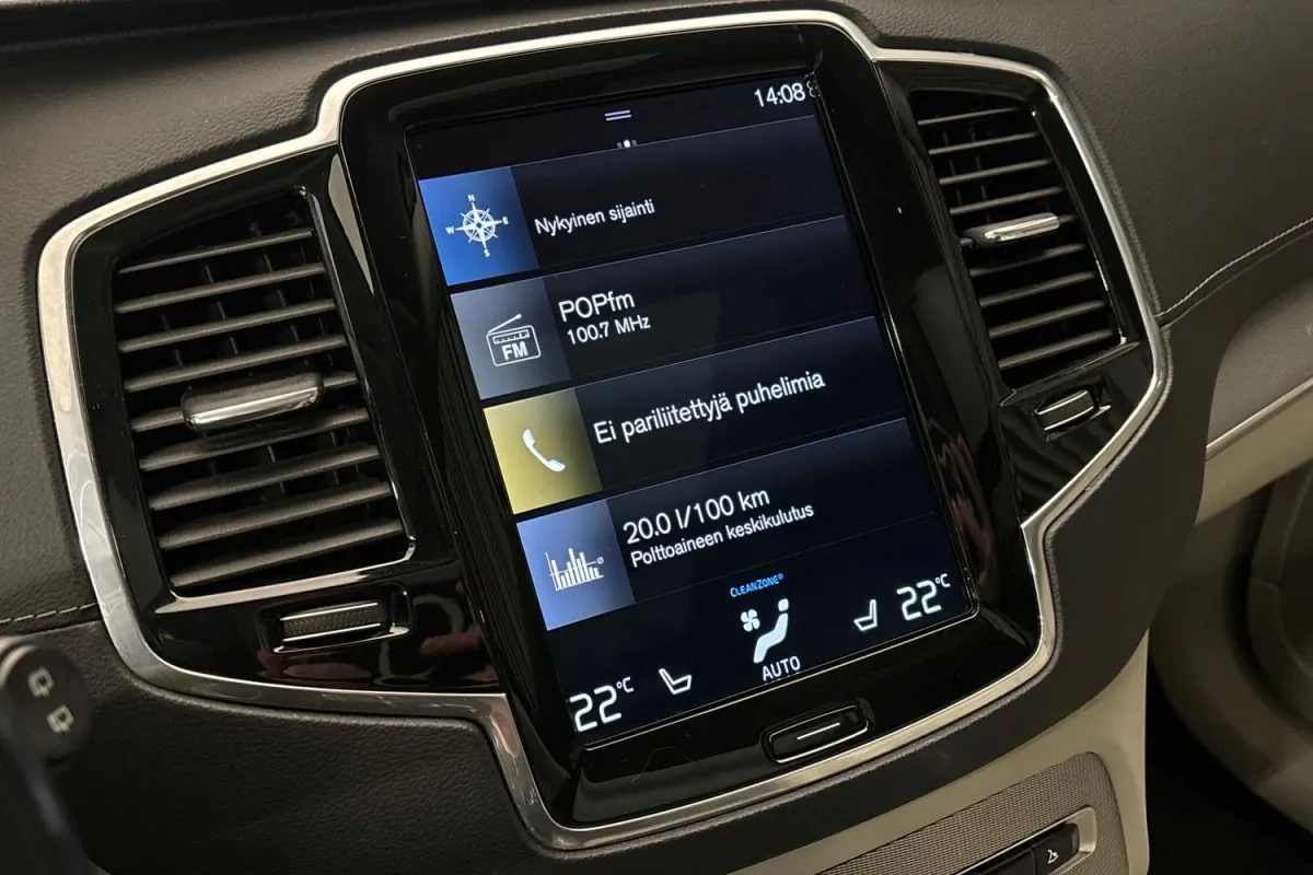 VOLVO XC90