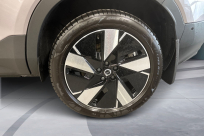 Volvo EX40