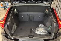 Volvo EX40