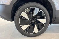 Volvo EX40